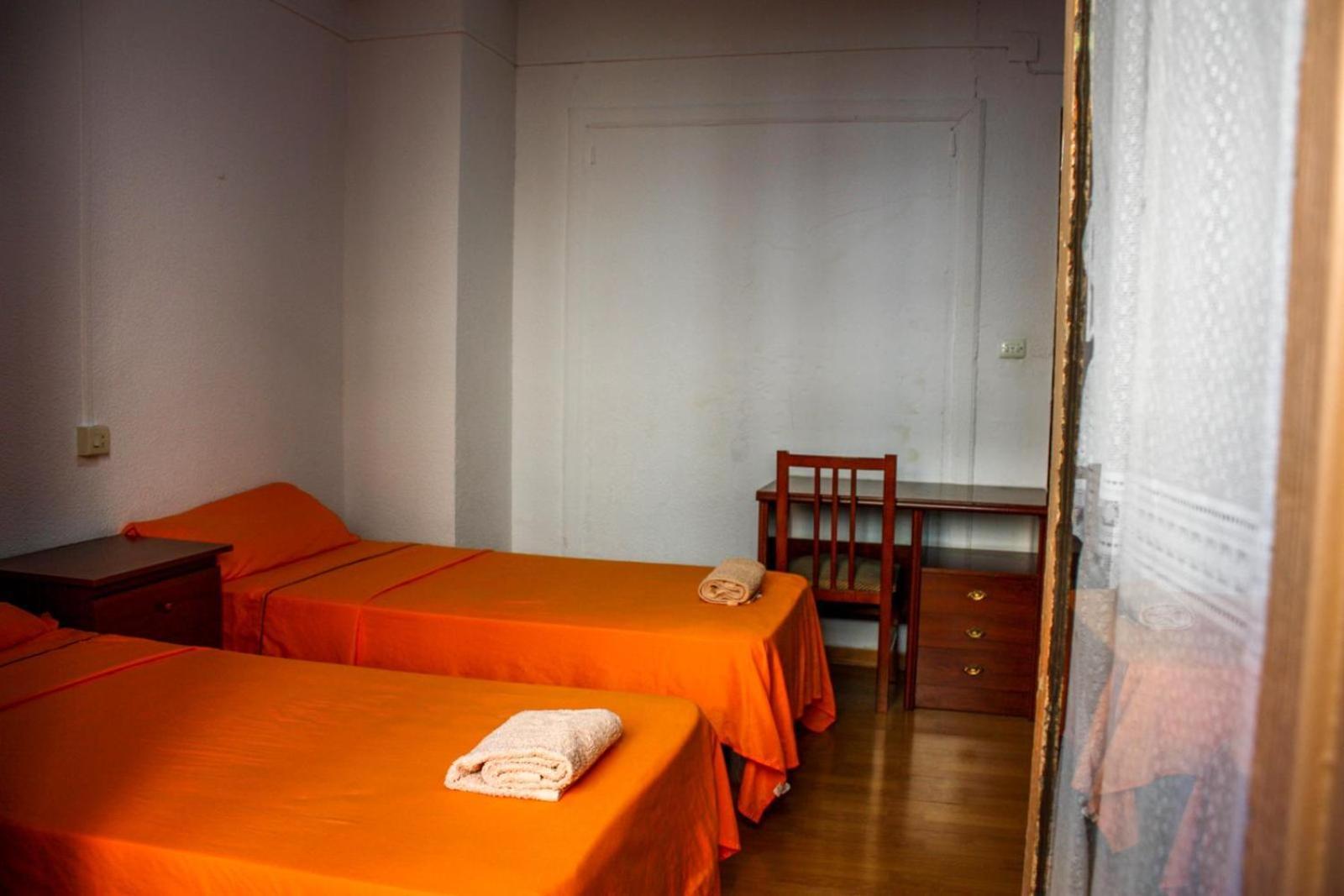 Residencia 14 Hotel Саламанка Екстериор снимка